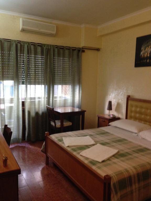 רומא Caligola Resort מראה חיצוני תמונה