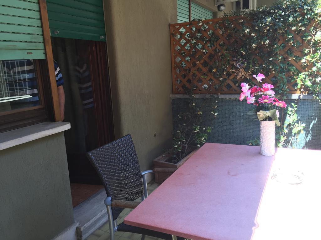 רומא Caligola Resort מראה חיצוני תמונה