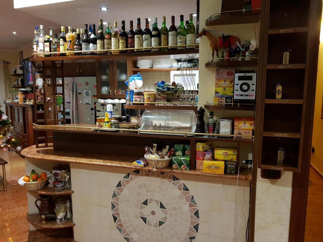 רומא Caligola Resort מראה חיצוני תמונה